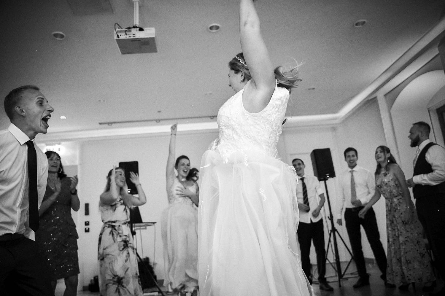 Paarshooting, Zeremonie, Freie Trauung, Getting Ready, Wedding, Hochzeit, Hochzeitsfotografie, Hochzeitsfotograf, Wien, Burgenland, Niederösterreich, Steiermark, Oberösterreich, Neusiedl, Burg Forchtenstein, Schloss Hernstein